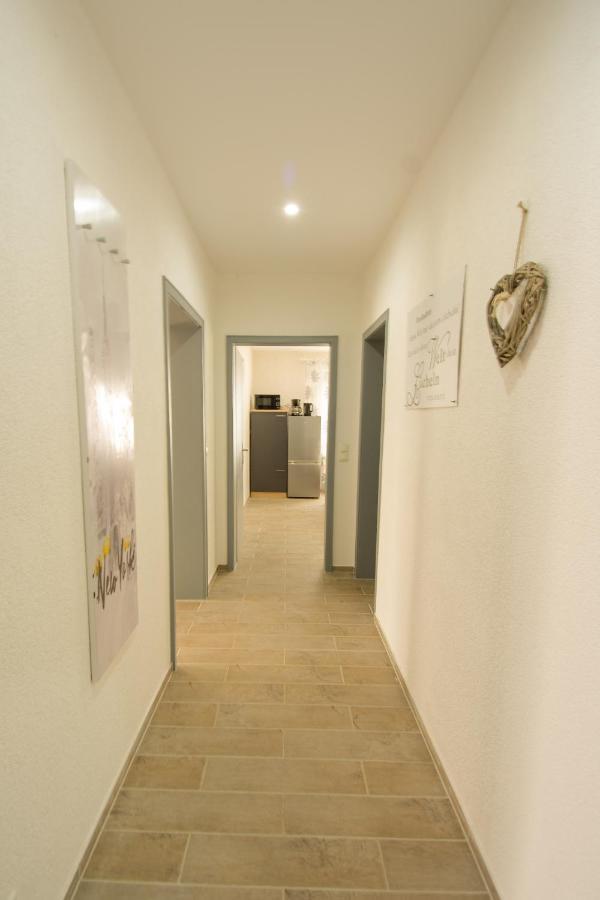 Mainzimmer - Business Apartments Hasloch  Buitenkant foto